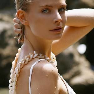 Meet your Posher, Joy